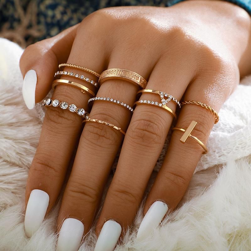 Fashion Rings For Women Twist Diamond Open Slotted Ring 8-piece Retro Joint Ring Set