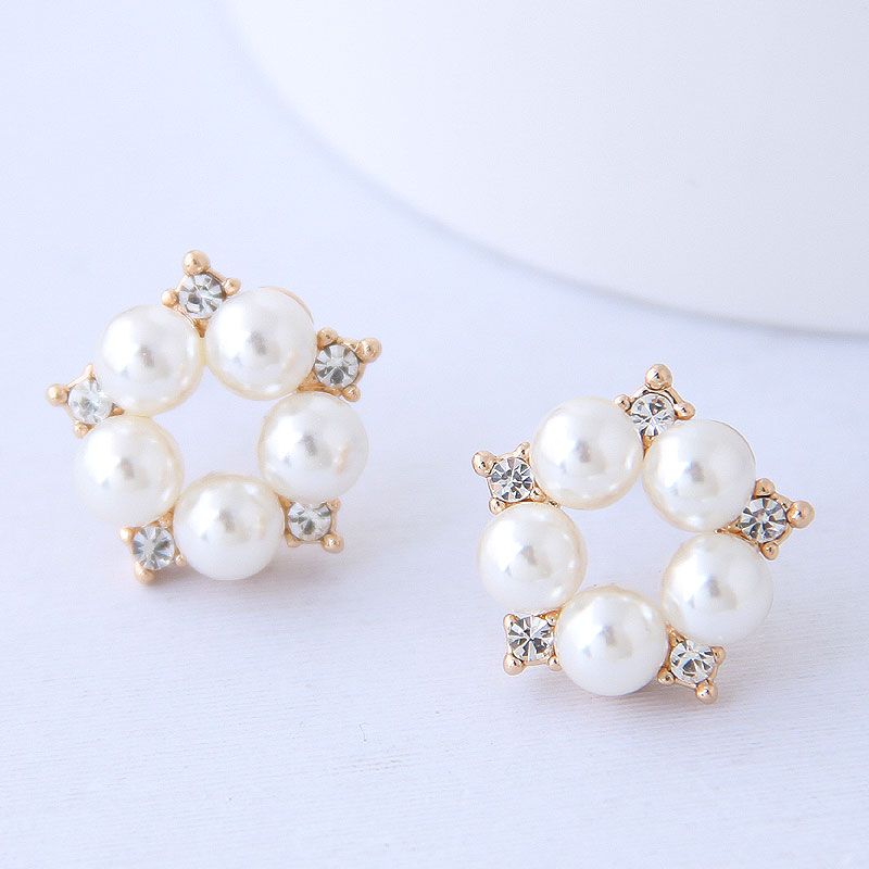 Korean Fashion Simple Flower Pearl Earrings Wholesale