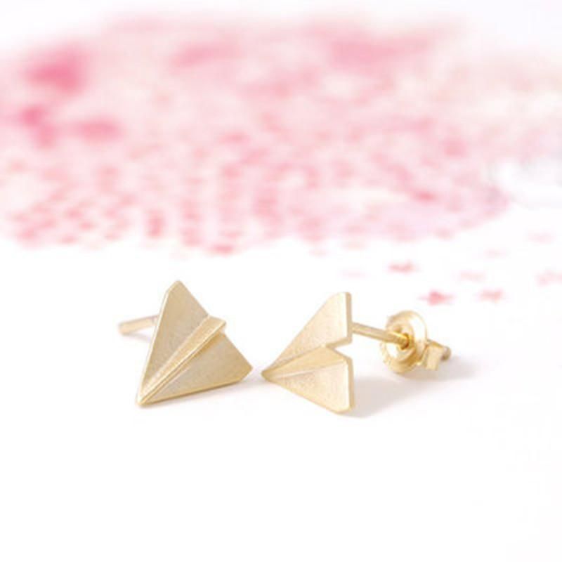 New Cute Mini Airplane Earrings Alloy Plated Gold Silver Paper Airplane Earrings Wholesale