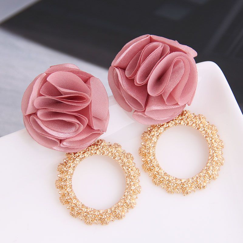 Yi Wu Jewelry Wholesale Fashion Wild Metal Ring Flowers Exaggerated Earrings