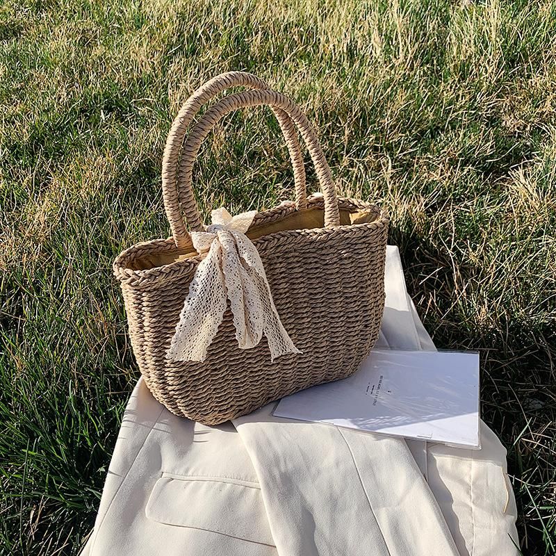 Spring New Straw Woven Bag Holiday Woven Bag Sen Department Beach Holiday Beach Bag Vegetable Basket Type Female Bag