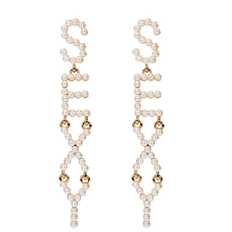 The New Exaggerated Pearl English Alphabet Earrings Wholesale