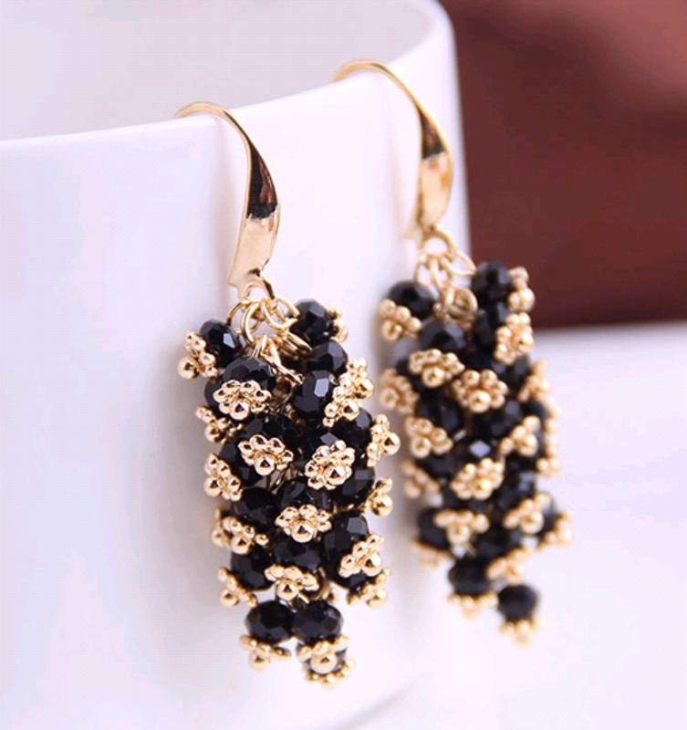 Korean Fashion Concise Handmade Handmade Wild Drop Grape String Crystal Earrings Yiwu Nihaojewelry Wholesale