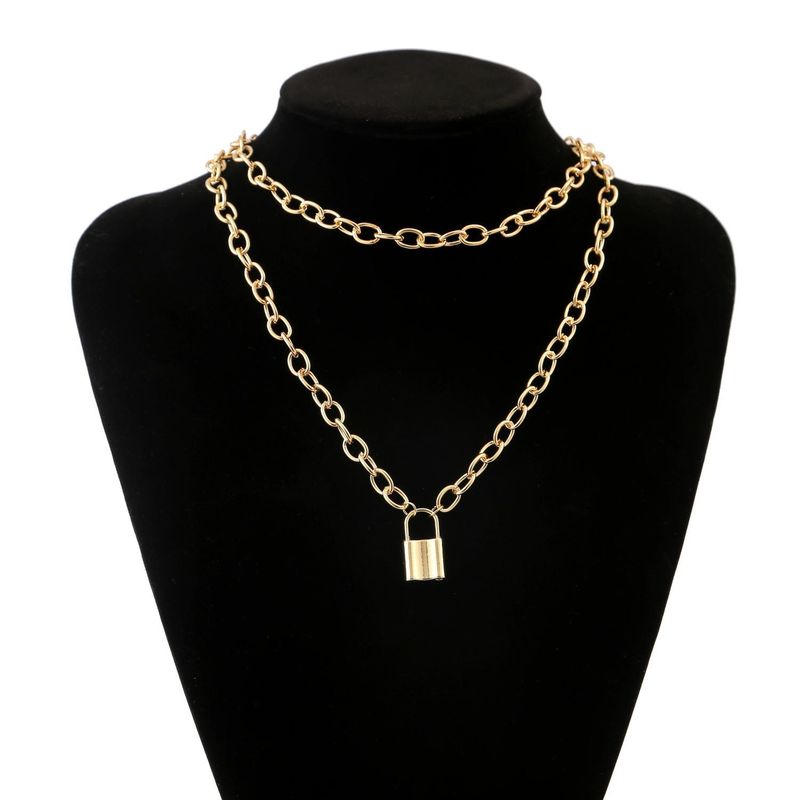 New Fashion Alloy Lock Heart Necklace Necklace Pendant Two-piece Clavicle Chain Wholesale