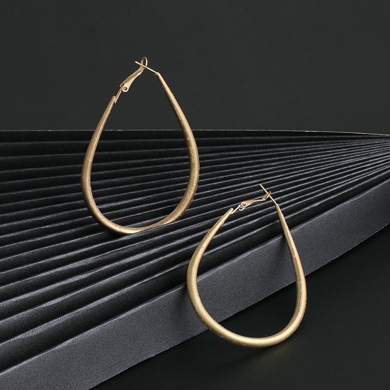 New Fashion Simple And Wild Alloy Electroplated Drop Earrings For Women Wholesale