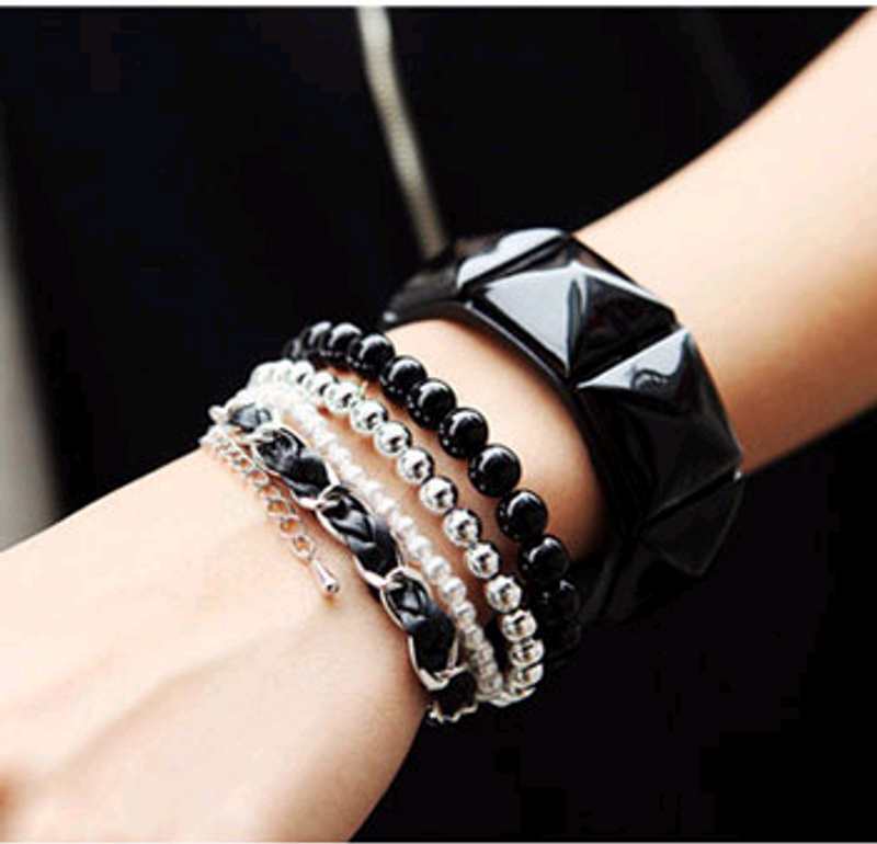 Korean Fashion Wild Pearl Woven Rope Multi-layer Bracelet Yiwu Nihaojewelry Wholesale