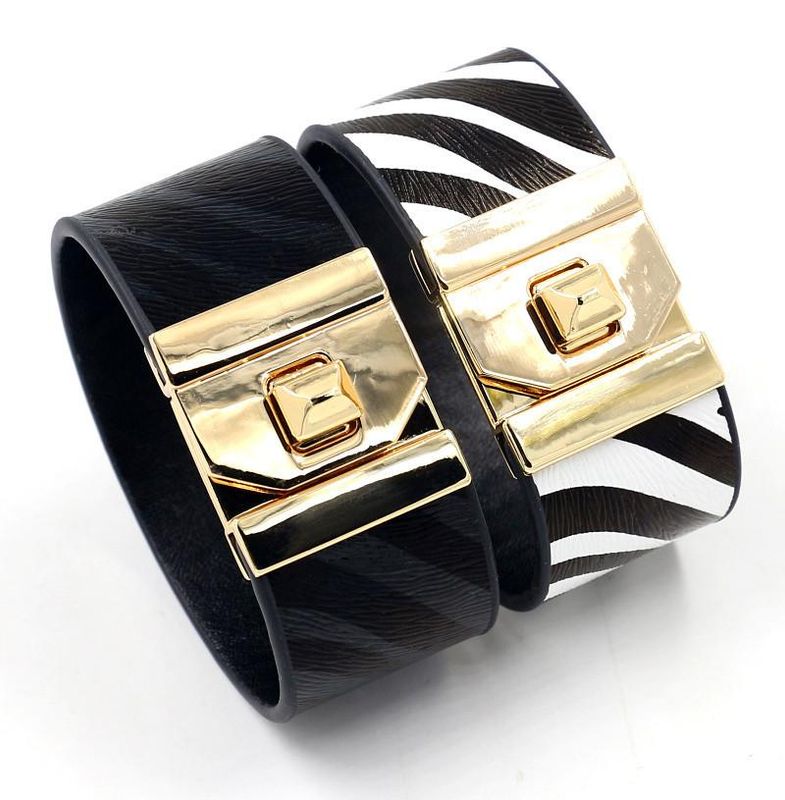 Européen Et Américain Nouveau Accessoires Zebra Motif Pu Cuir Personnalisé De Femmes Large Bracelet Multi-couleur Socialite Bracelet En Gros