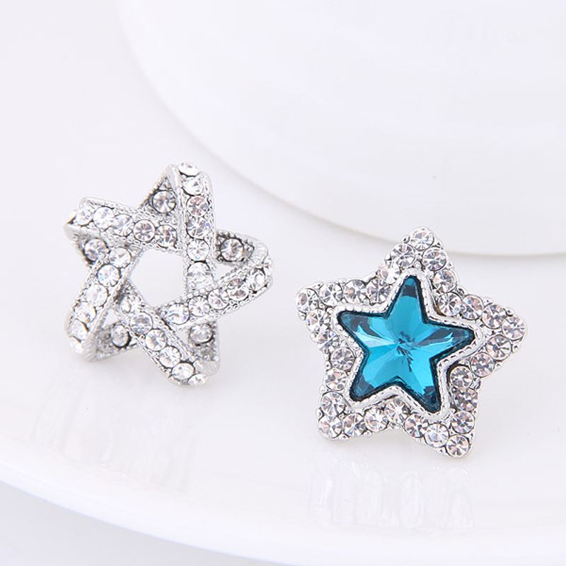 Boutique Mode Coréenne Douce Ol Flash Diamant Chanceux Étoiles Personnalité Boucles D&#39;oreilles Nhsc207530