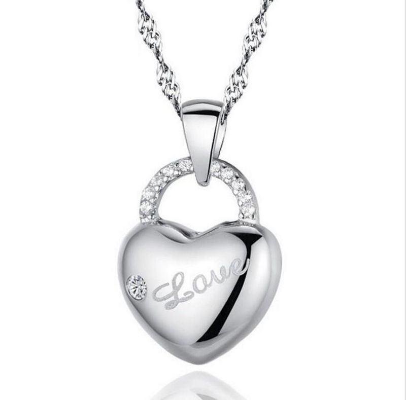 Europäische Und Amerikanische Süße Herzförmige Halskette Modeschmuck Großhandel Schriftzug Liebe Halskette