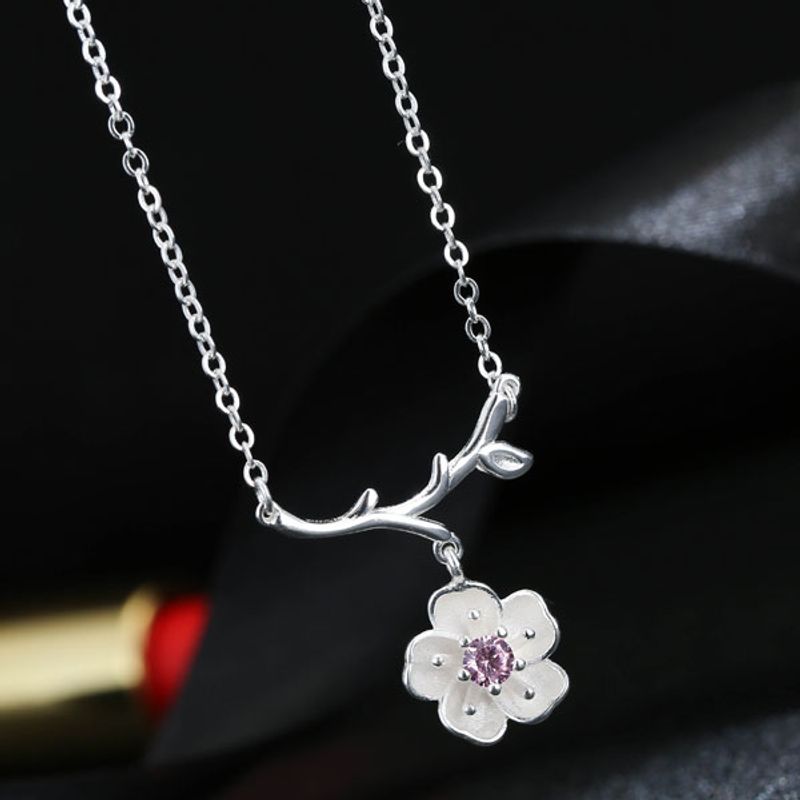 Korean Version Of Fashion Sweet Flowers Pink Diamond Personality Girl Necklace