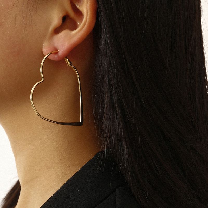 Fashion Jewelry Wild Temperament Outline Geometric Earrings Business Hollow  Exaggerated Earrings Set