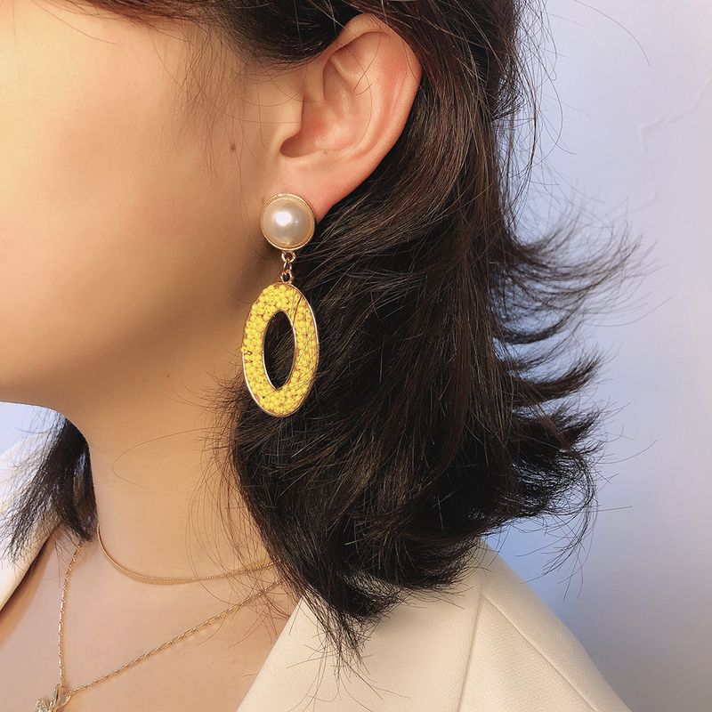 Fashion Bead Earrings Boho Creative Geometric Oval Hollow Pearl Earrings Wholesale Nihaojewelry