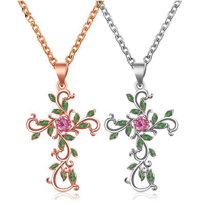 New Necklace Temperament Diamond Clavicle Chain Christian Flower Cross Necklace Clavicle Chain Wholesale Nihaojewelry