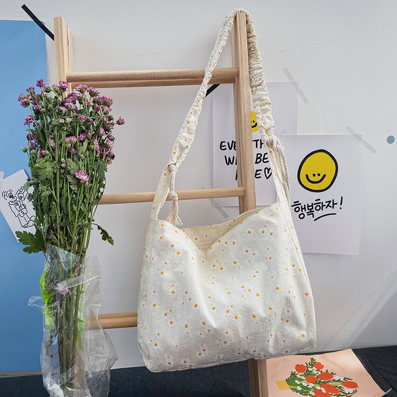 Summer New Lace Daisy Fashion Personality Fold Strap Niche Design Shoulder Messenger Bag  Wholesale Nihaojewelry