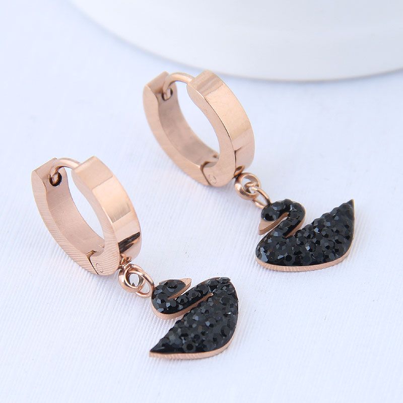 Korean Fashion Simple Titanium Steel Black Diamond Swan Stud Earrings Nihaojewelry Wholesale