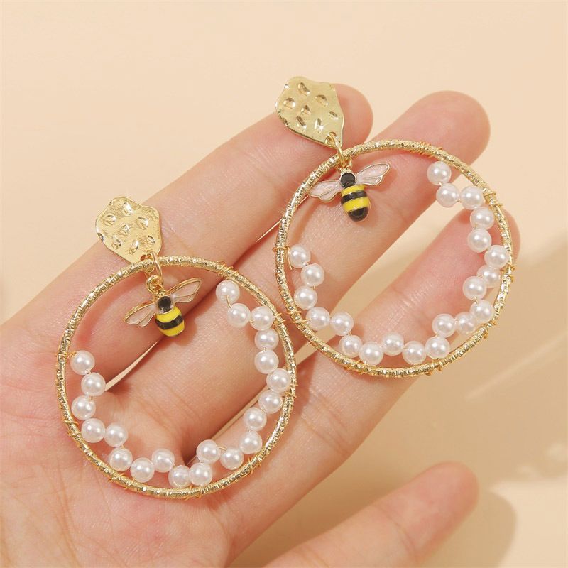 Fashion Exaggerated Geometric Pearl Woven Bees Earrings Trend Personality Round Insect Earrings Jewelry Wholesale Nihaojewelry