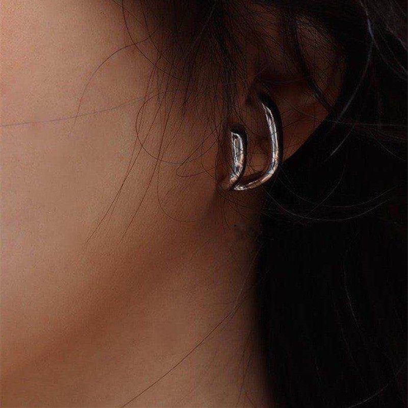 Europäische Und Amerikanische Instagram-stil Drei Dimensionale Geometrische Ohrringe Retro Gebogene Metall Mode Unregelmäßige Ohrringe Ohrringe Frauen