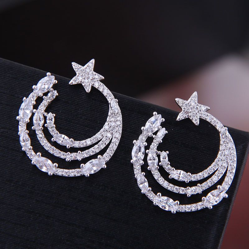 Exquisite Korean Fashion Earrings Copper Micro Inlay Zircon Meniscus Meteor Exaggerated Earrings Wholesale Nihaojewelry