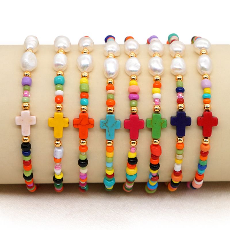 Einfacher Kreativer Farbiger Reiss Perlen Armband Weiblicher Natürlicher Süßwasser Perlen Kreuz Hand Gefertigter Schmuck Im Europäischen Und Amerikanischen Stil