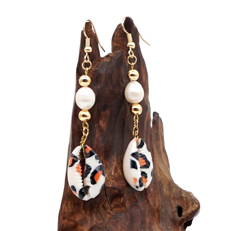 2020 Kreative Einfache Ohrringe Weibliche Perlen Mode Mode Leoparden Muster Natürliche Muschel Weibliche Lange Ohrringe Hand Gefertigten Schmuck