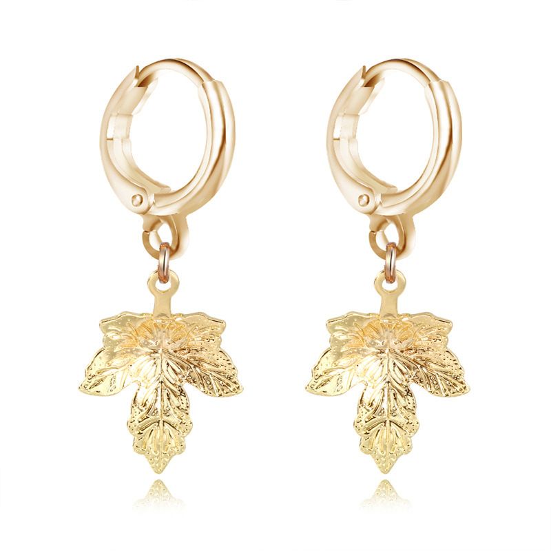 Fashion Jewelry Retro Unique Simple Leaf Earrings Golden Maple Leaf Pendant Ear Ring Wholesale Nihaojewelry