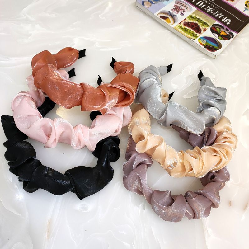 Das Neue Cole-ring-stirnband Im Koreanischen Stil Aus Stoff, Breit Gefaltetes Stirnband, Stilvolle Und Einfache Gepresste Haar Kopfschmuck Für Frauen