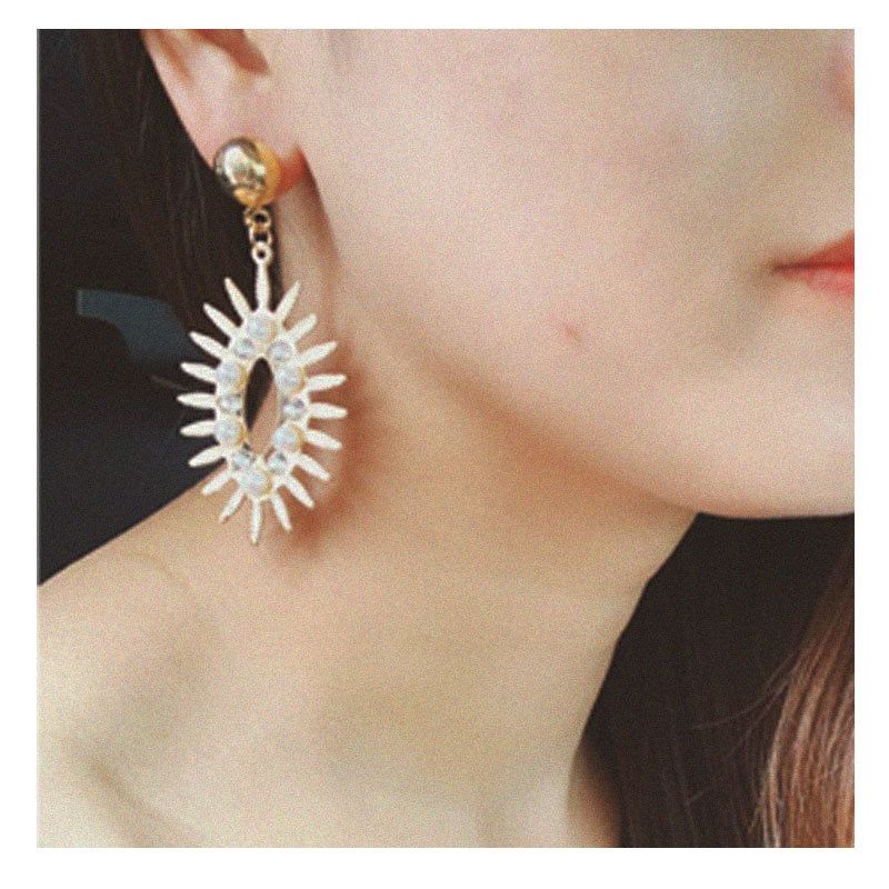 Fashion Geometric Alloy Acrylic Diamond Inlaid Pearl Earrings Retro Simple Fashion Earrings Wholesale Nihaojewelry