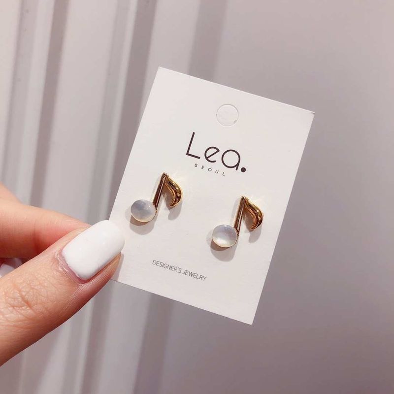 Korea Dongdaemun Neue Weibliche Ohrringe S925 Sterling Silber Temperament Opal Noten Ohrringe Kleine Frische Ohrringe