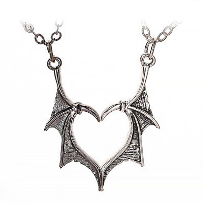 New Gothic Retro Simple Metal Wings Necklace Couple Love Necklace Wings Necklace Wholesale Nihaojewelry