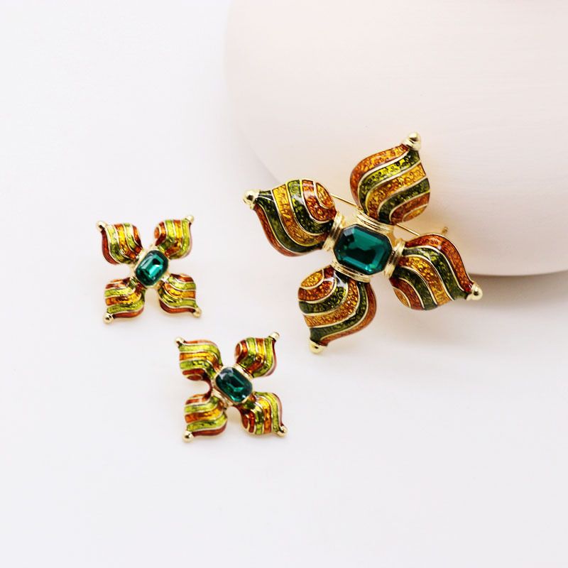 Color Drip Glaze Green Gemstone 925 Silver Pin Earrings Exotic Green Brooch Earrings Wholesale Nihaojewelry