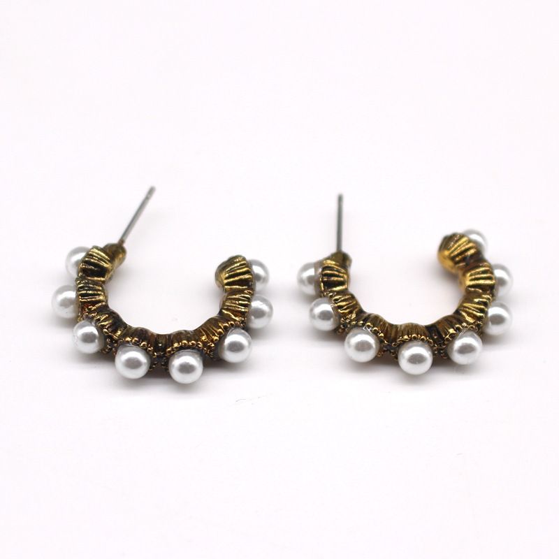 Korea 925 Silver Needle Imitation Pearl Earrings Retro Geometric C-shaped Earrings Wholesale Nihaojewelry