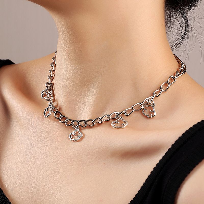 Fashion Jewelry Trend Metal Choker Necklace Cloud Pendant Necklace Wholesale Nihaojewelry