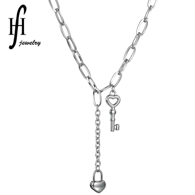 Fashion Stainless Steel Key Necklace Simple Niche Pendant Small Lock Clavicle Chain For Women Nihaojewelry