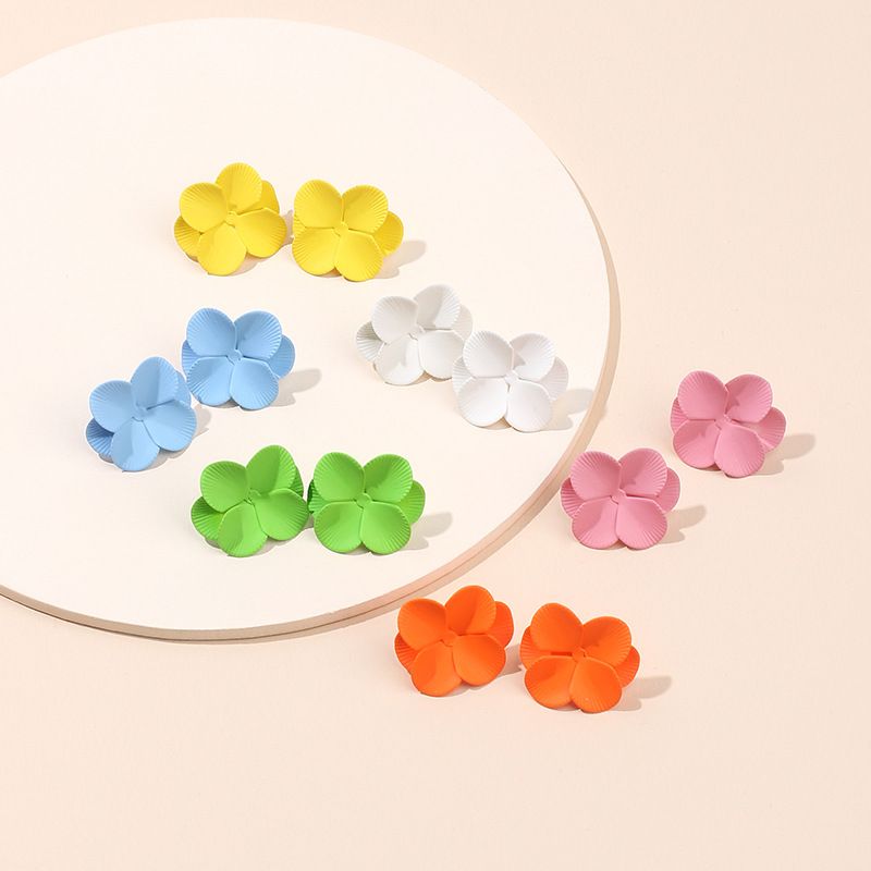 Korea's Style Candy Color Ear Accessories Fashion Flower Earrings Wild Color Small Petal Earrings For Women Nihaojewelry