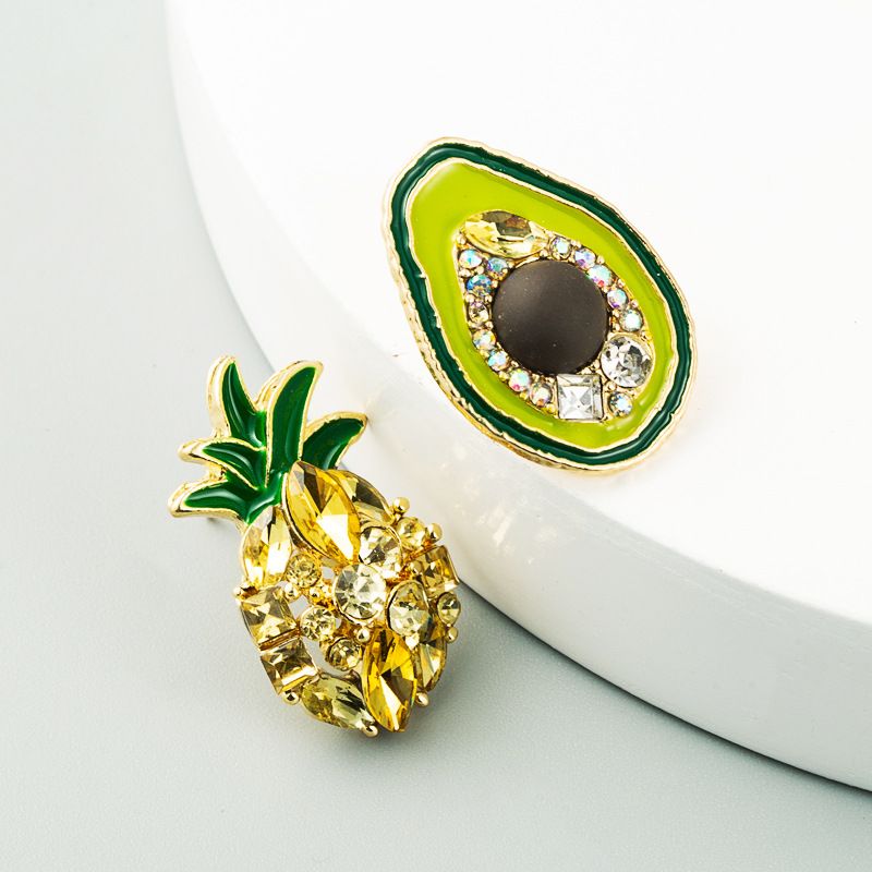 Corée Même Boucles D&#39;oreilles Dames Asymétrique Ananas Avocat Mignon Boucles D&#39;oreilles En Gros Nihaojewelry