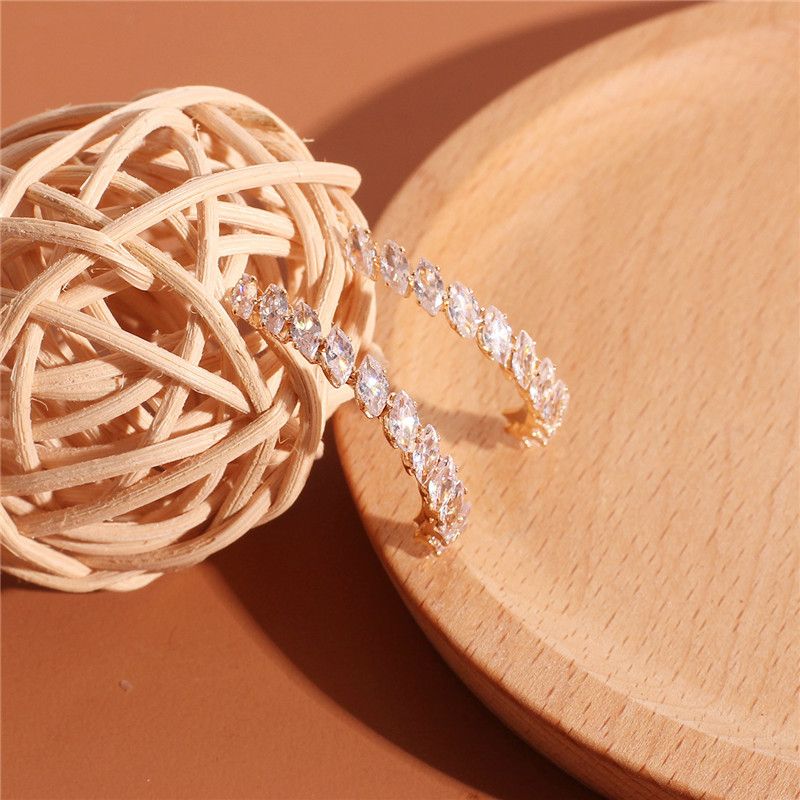 Corée Courbé Mode Strass Plein De Diamants Boucles D&#39;oreilles En Zircon Pour Les Femmes Vente Chaude En Gros Nihaojewelry