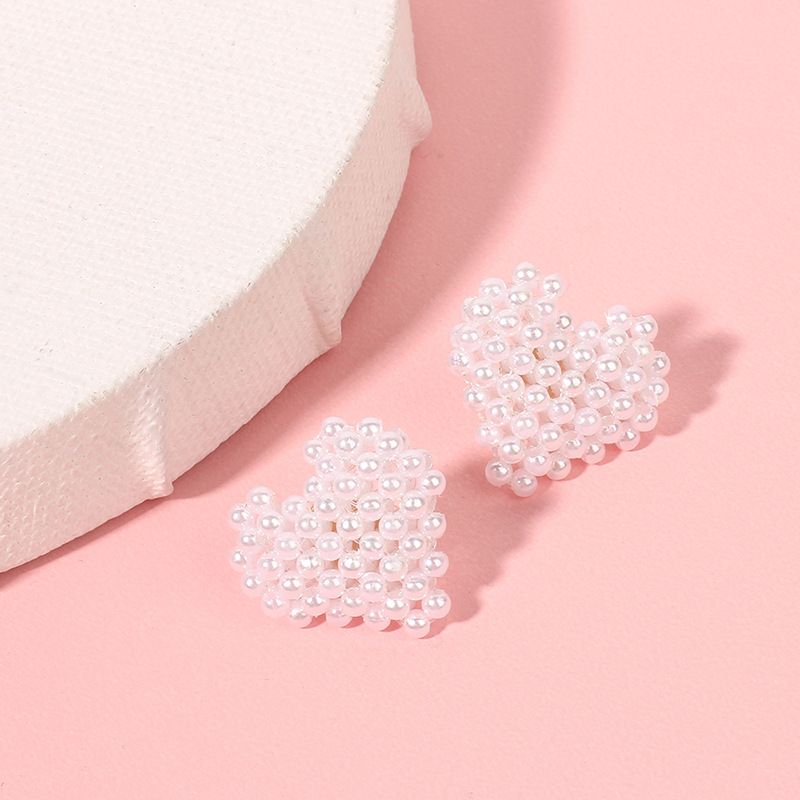 Korea Love-shaped Retro Pearl Niche Fashion Simple Earrings For Women Nihaojewelry