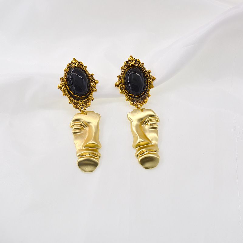 Baroque Minimalist Abstract Face Earrings French Retro Earrings Wholesale Nihaojewelry