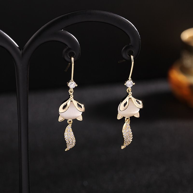 Fashion New  Opal Inlaid Zircon Personality Cute Little Fox Earrings  Wholesale Nihaojewelry