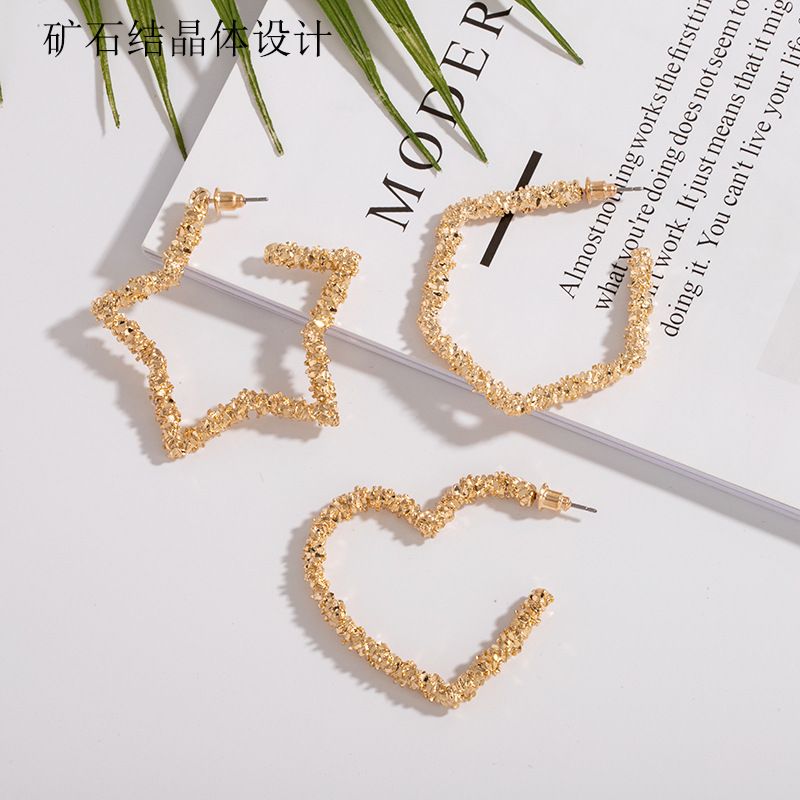 Exaggerated New Geometric Creative New Ore Crystal Peach Heart  Earrings Wholesale