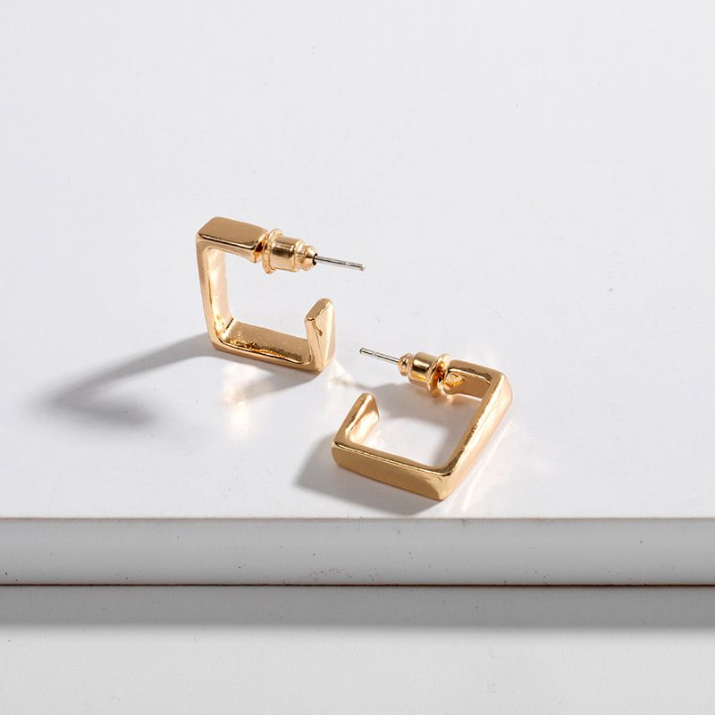 Fashion New Trendy Three-dimensional Geometric Simple Korean Small Earrings For Women