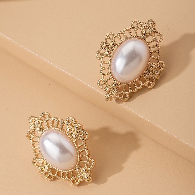Mzag Europäische Und Amerikanische Retro Hepburn Große Perlen Ohrringe Im Hongkonger Stil Nostalgische Elegante Temperament Ohrclip Vingtage Ohrringe
