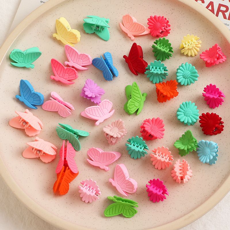 South Korea  Colored Small Flower Hairpin Set