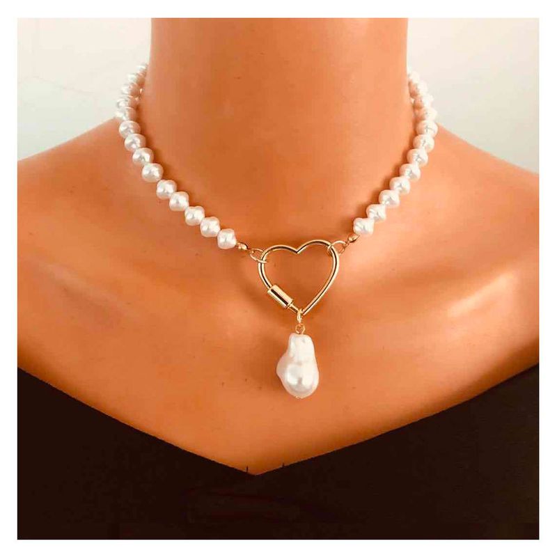 Fashion Peach Heart Link Buckle Jewelry Single Layer Pearl Pendant Necklace For Women