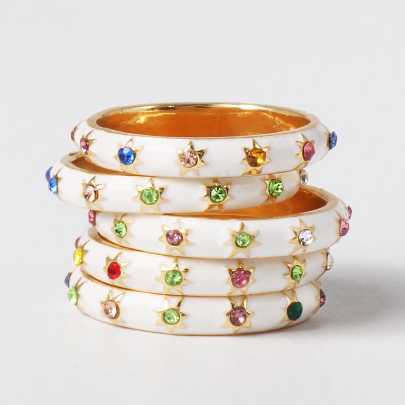 033 Jujia Europäische Und Amerikanische Neue Quellen Fabrik Accessoires Mode Damen Herzförmigen Lackkupfer Ring