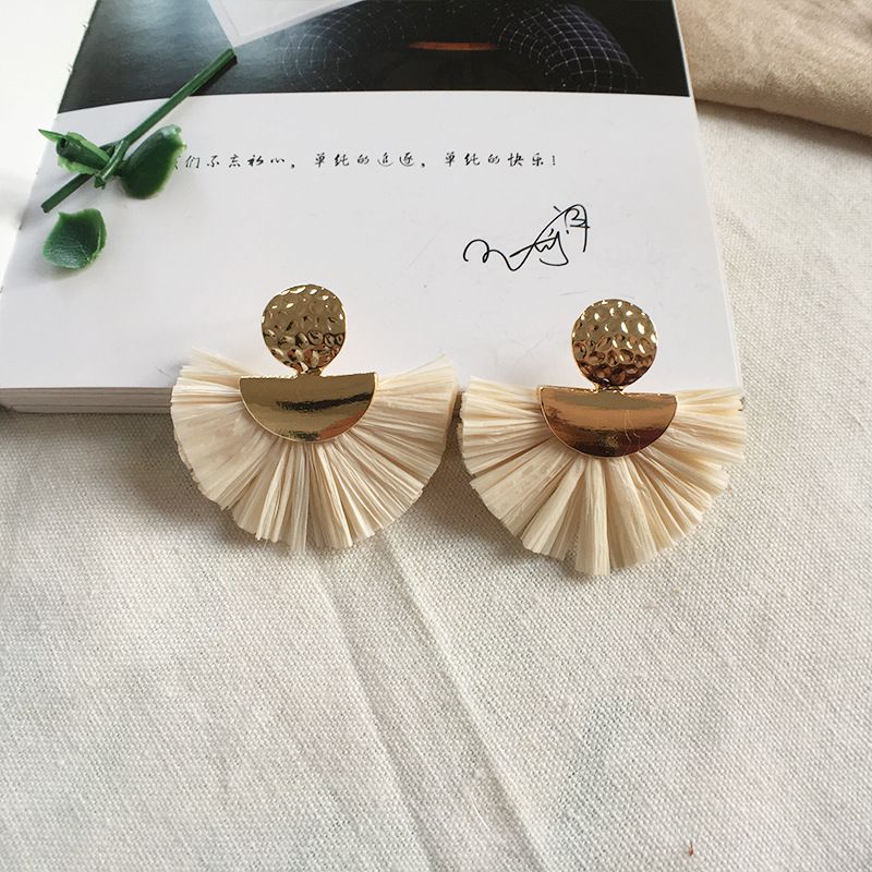 Fashion New Bohemian Fan-shaped Raffia Retro Exaggerated Alloy Disc Stud Earrings