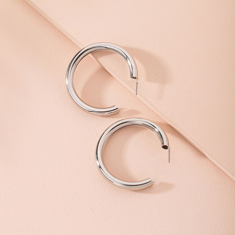 Fashion New Round Simple Alloy All-match Women's Earring Hot-saling Wholesale
