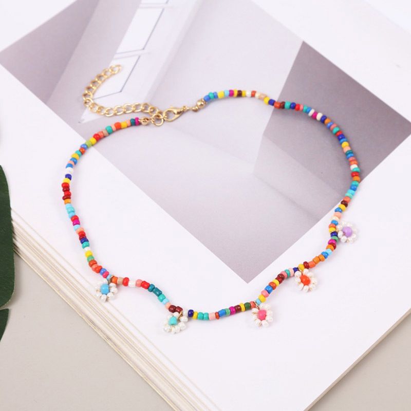 Böhmische Hand Gewebte Blumen Reis Perlen Halskette Europäische Und Amerikanische Persönlichkeit Einfache Lange Mehrfarbige Perlen Anhänger