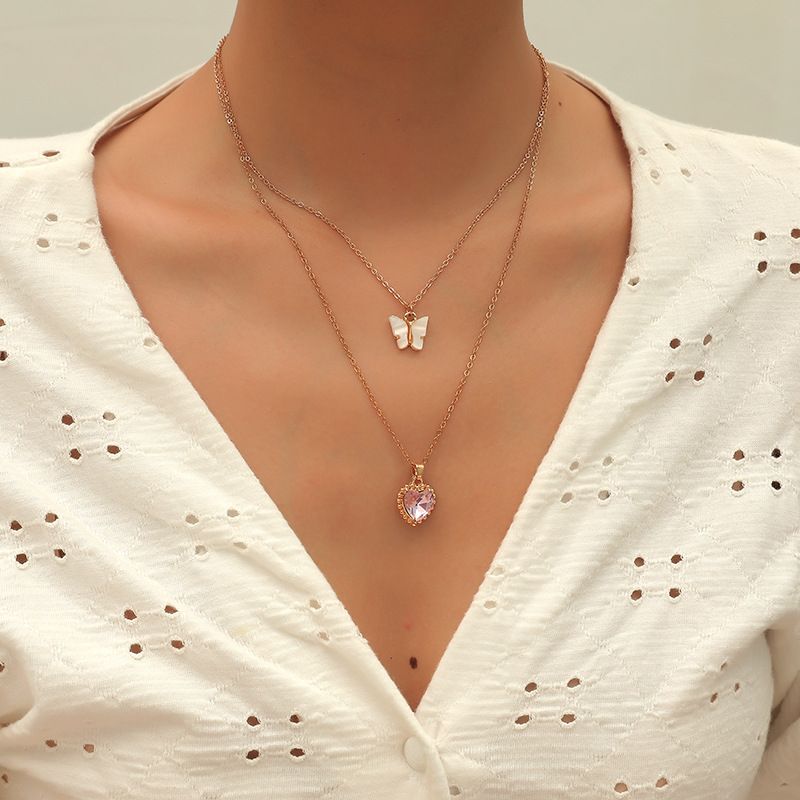 Collar De Aleación De Mariposa Con Gota De Diamante De Doble Concha Salvaje Simple Coreana