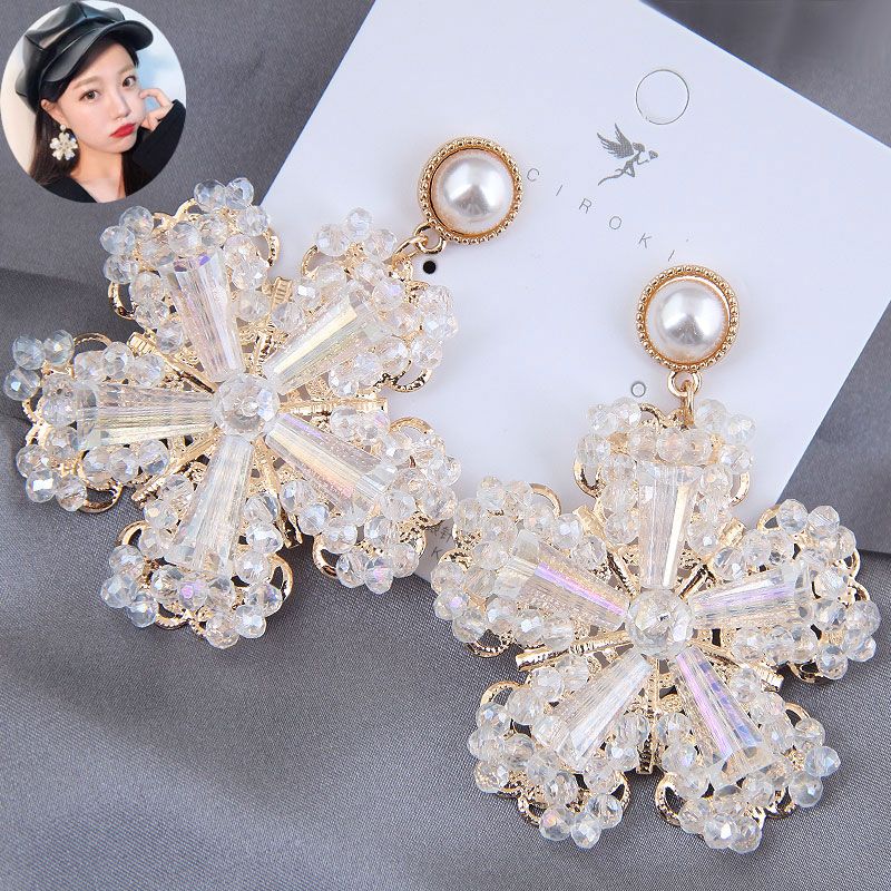 925 Silver Pearl Fashion Metal Crystal Ice Flower Exaggerated Stud Earrings Wholesale